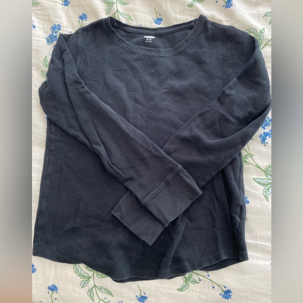 Old Navy kids black thermal, long sleeve shirt